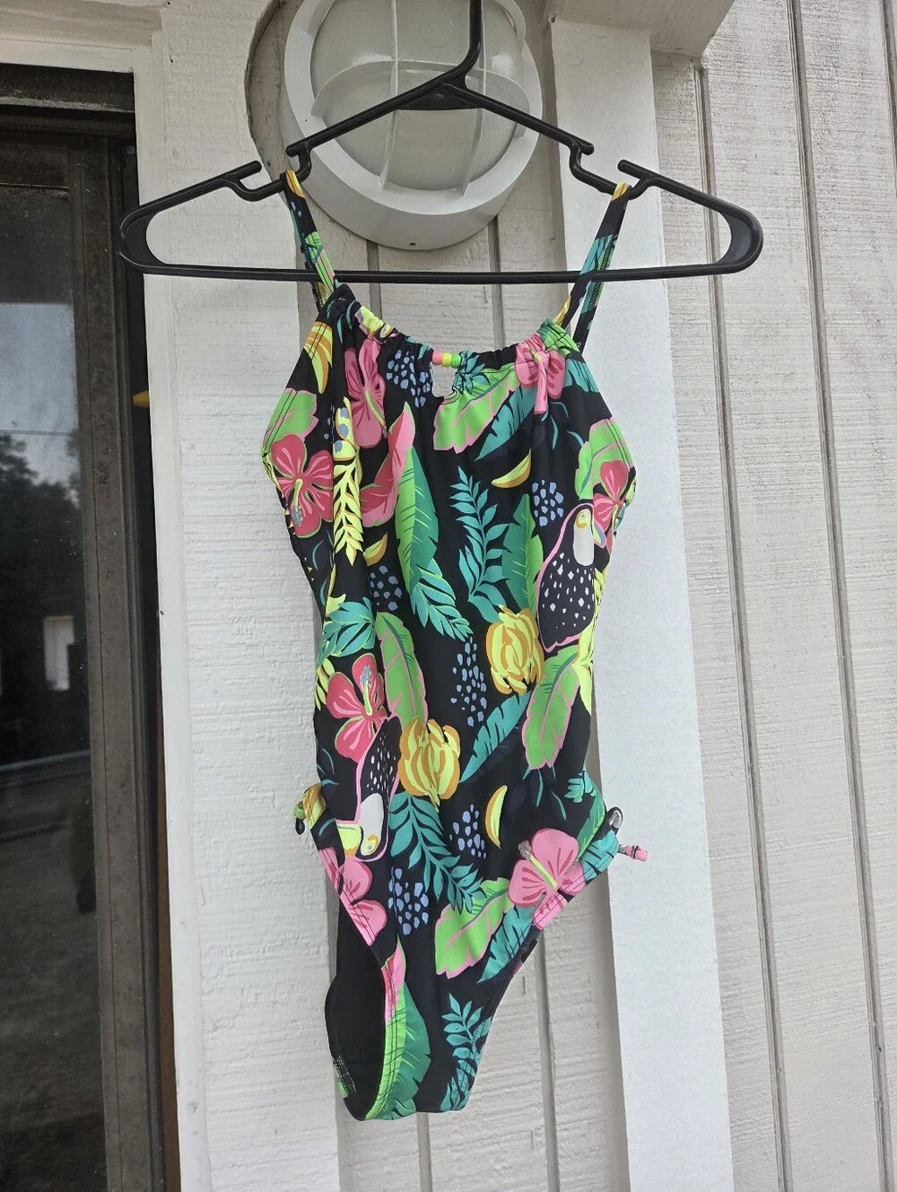 Old Navy - Kids Bead-Cutout One-Piece Swimsuit - Black with Neon Prints - Size